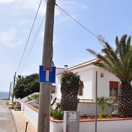 Vittoria Villa *
